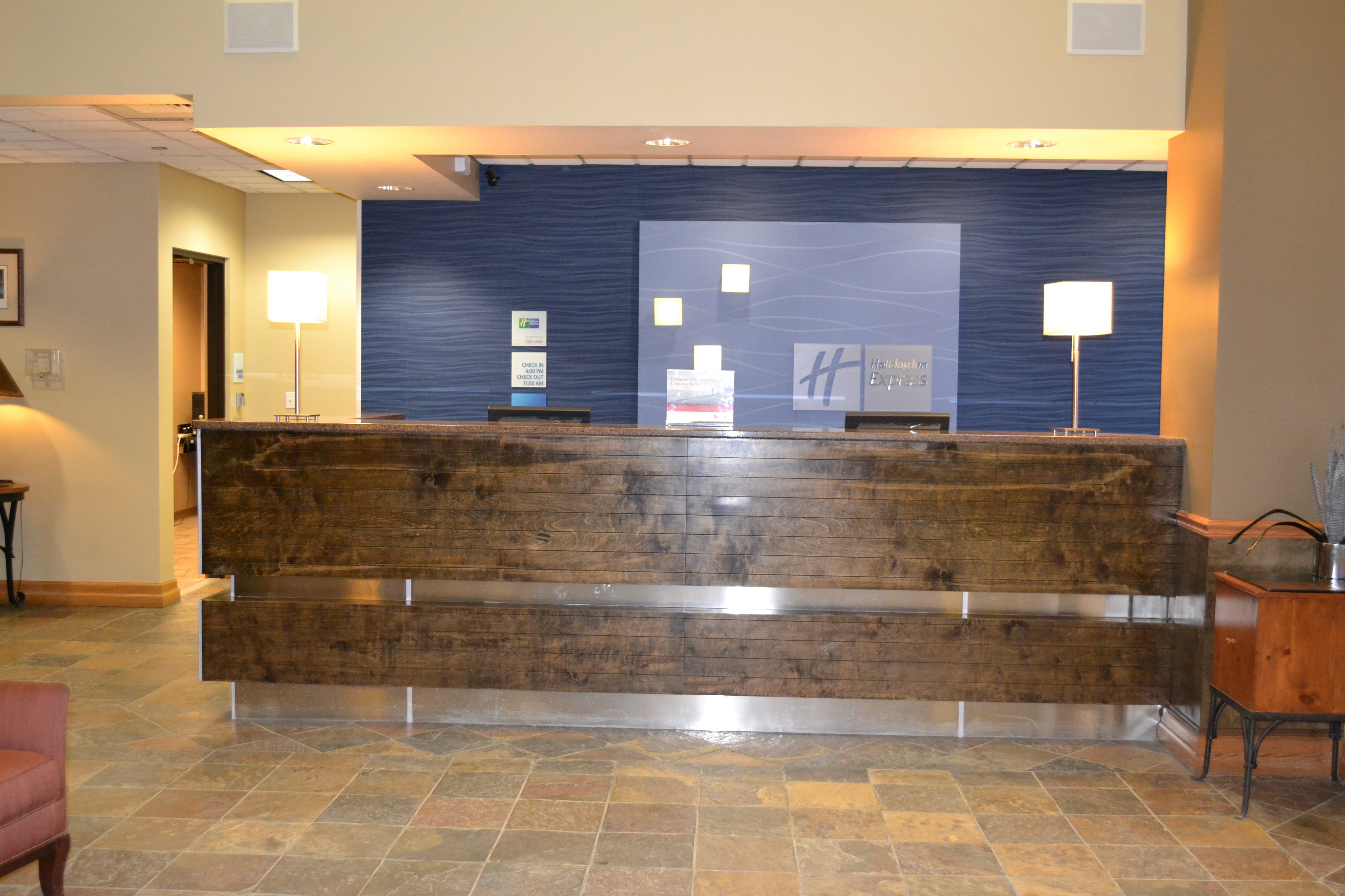 HOLIDAY INN EXPRESS HOTEL AND SUITES BOZEMAN WEST 6/75