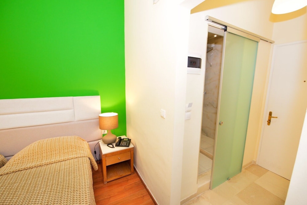 Dalia Hotel 49/49