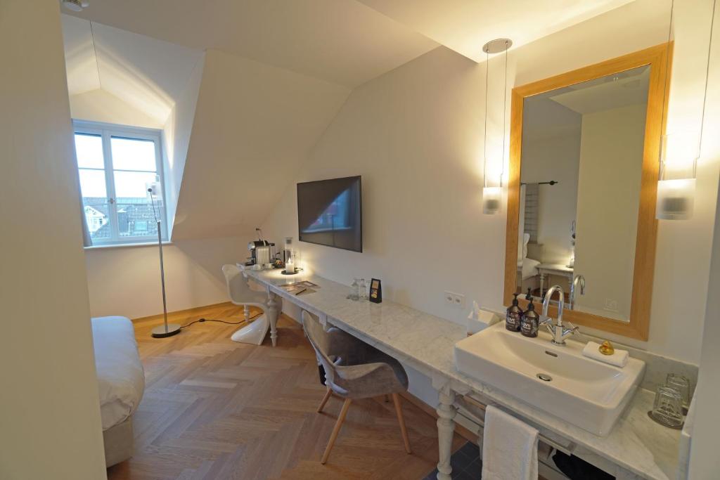غرفة مفردة، Caspar Swiss Quality Hotel 3/3