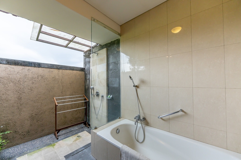 De Munut Balinese Resort and Spa 70/71