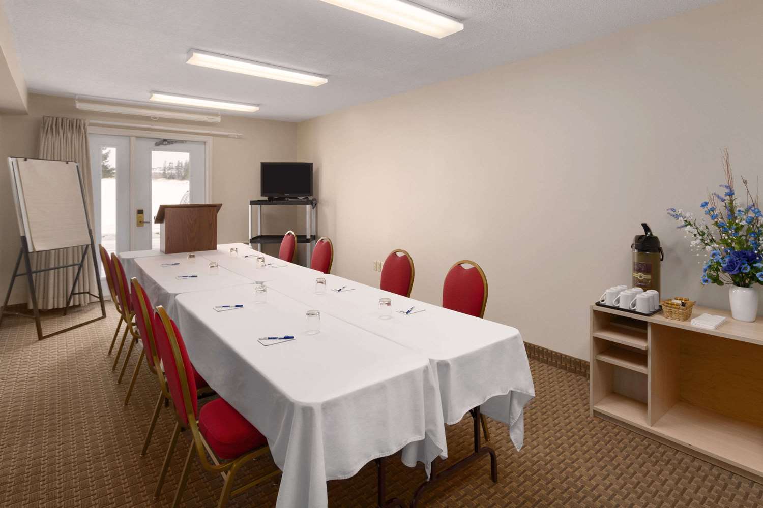 Travelodge Suites by Wyndham Moncton 7/9