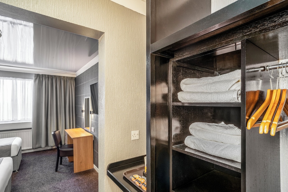 Britannia Airport Hotel Manchester 50/50