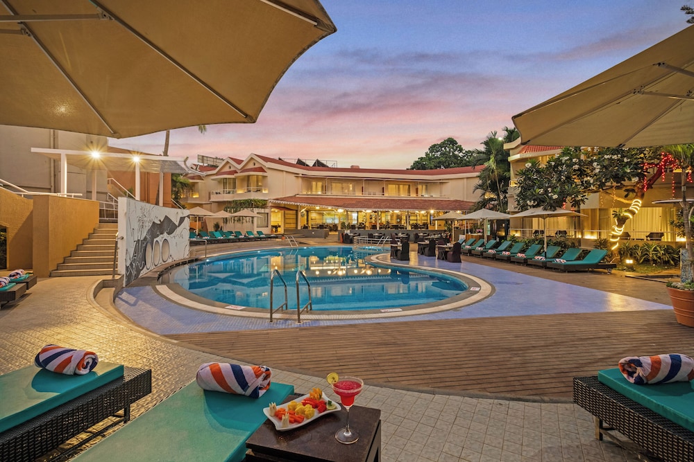 Whispering Palms Beach Resort 47/71
