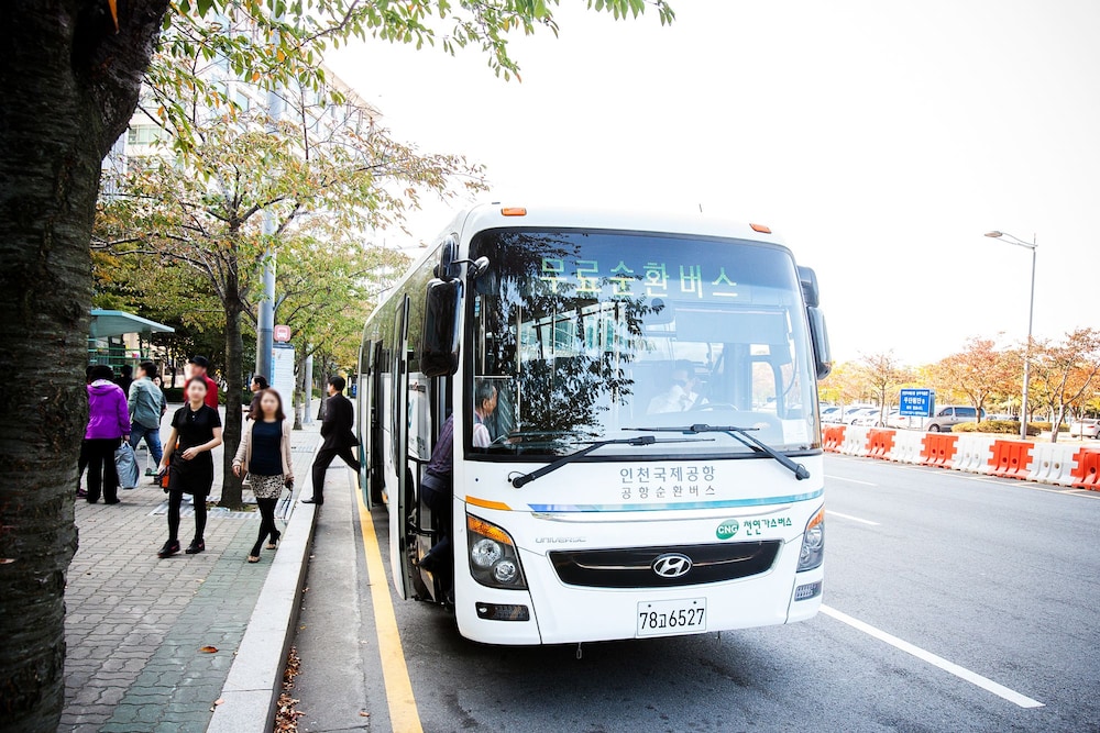 Hotel Hu Incheon Airport 53/65