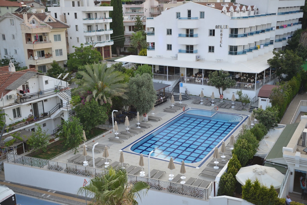 Adler Hotel 44/46