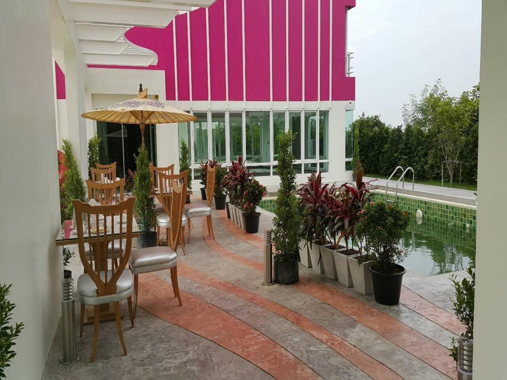 Vassana Design Hotel 23/35