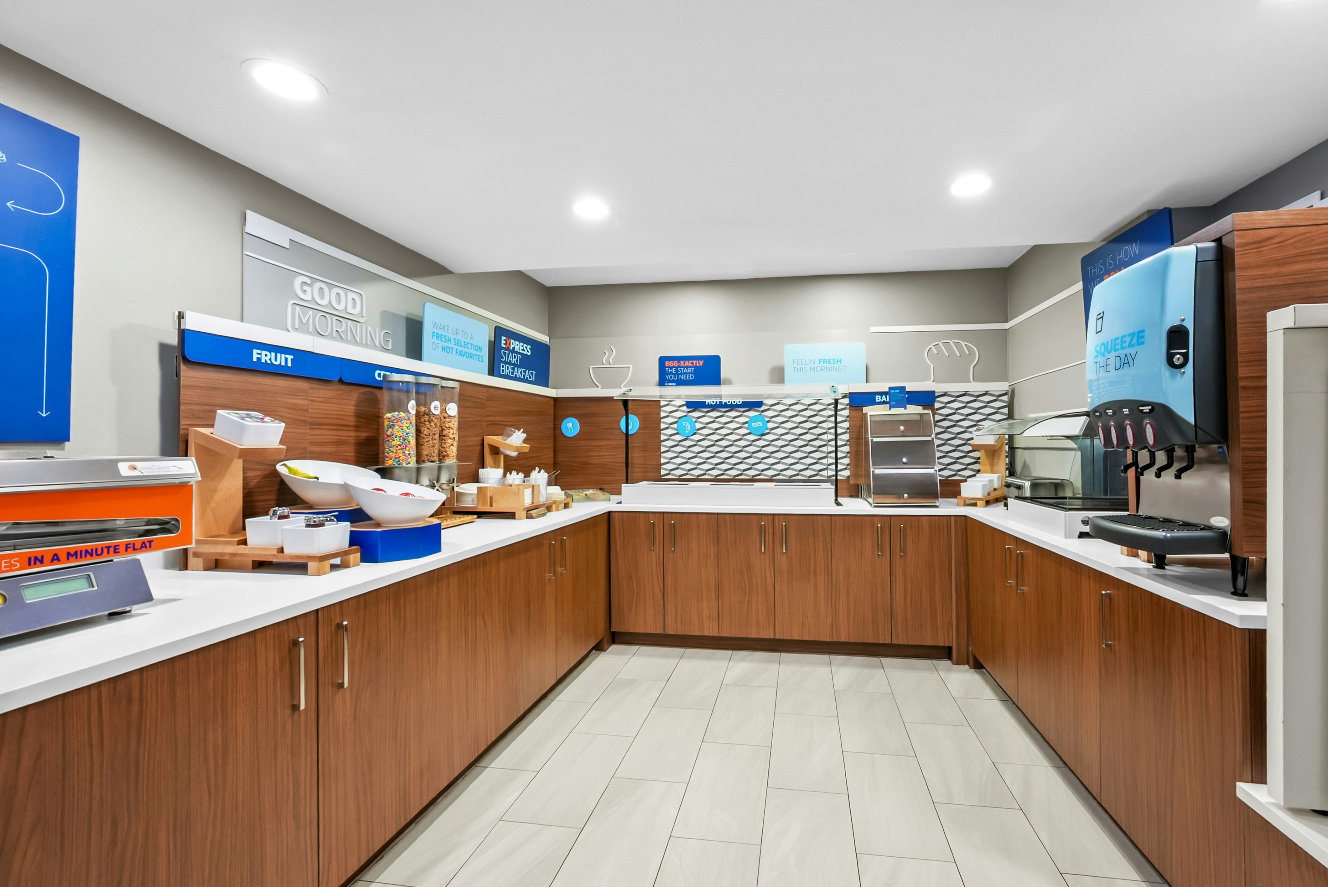 Holiday Inn Express Suites Wabash 15/65