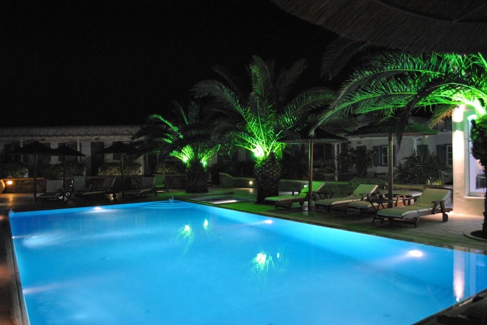 PETINAROS HOTEL 57/69