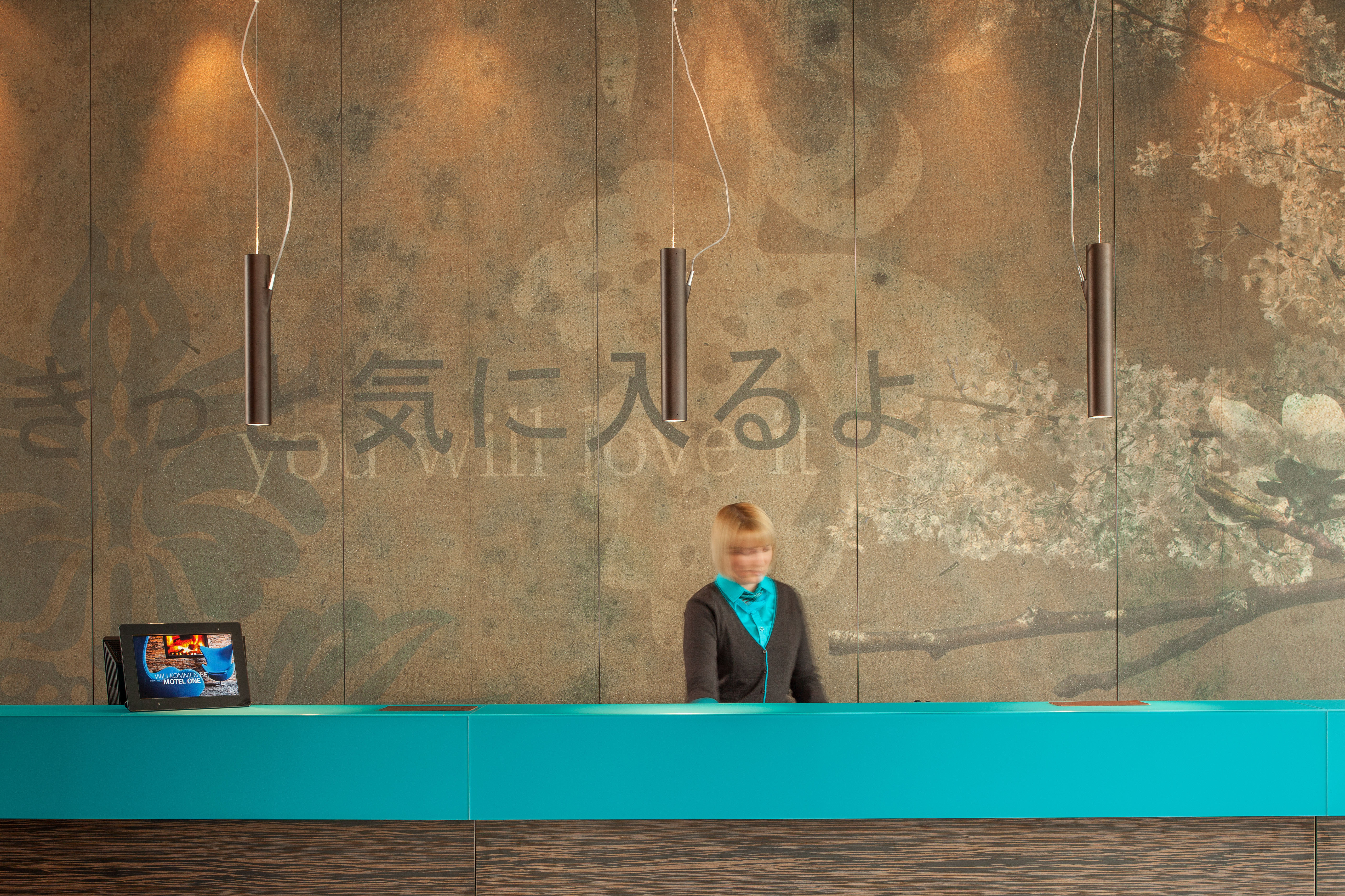 Hotel Motel One Dusseldorf-Hauptbahnhof 5/36