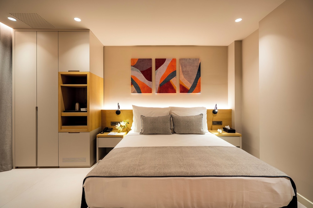 Erk Hotel 16/50
