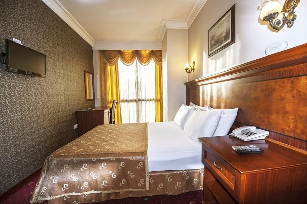 Grand Eyuboglu Hotel 10/34