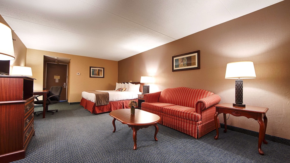 Chelmsford Inn Hotel 13/17