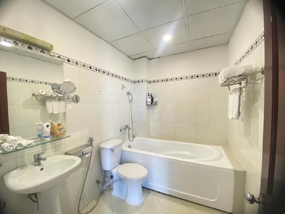غرفة عائلية بسرير مزدوج وسرير فردي بغرفة نوم واحدة، A25 Hotel - 251 Hai Ba Trung HCM 6/6