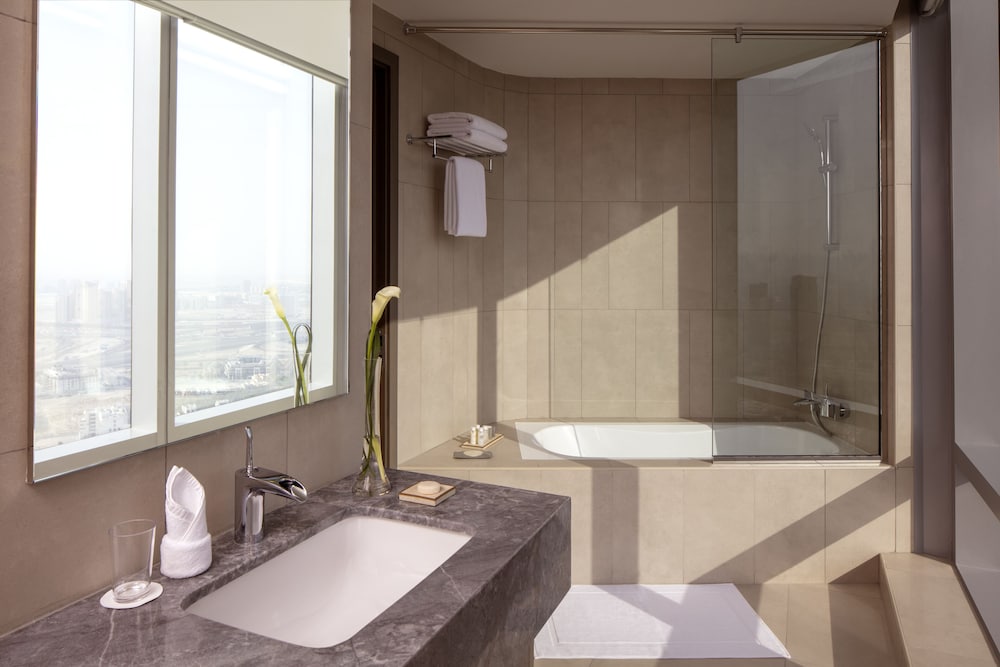 The First Collection at Jumeirah Village Circle, a Tribute Portfolio Hotel 8/35