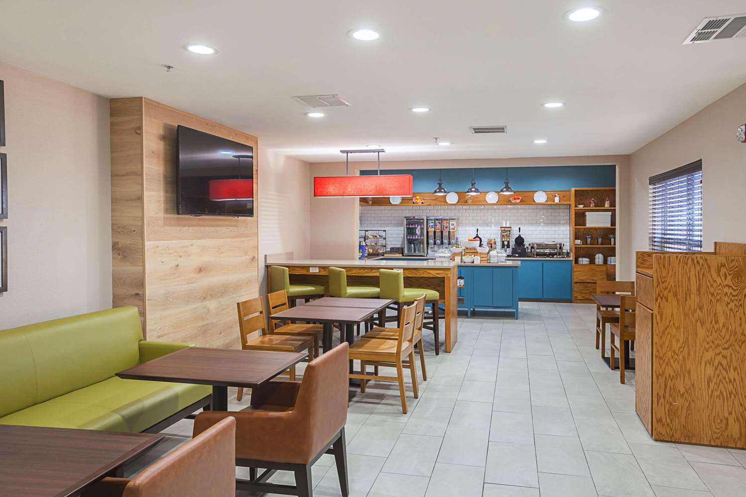 SureStay by Best Western Lewisville Dallas 29/47