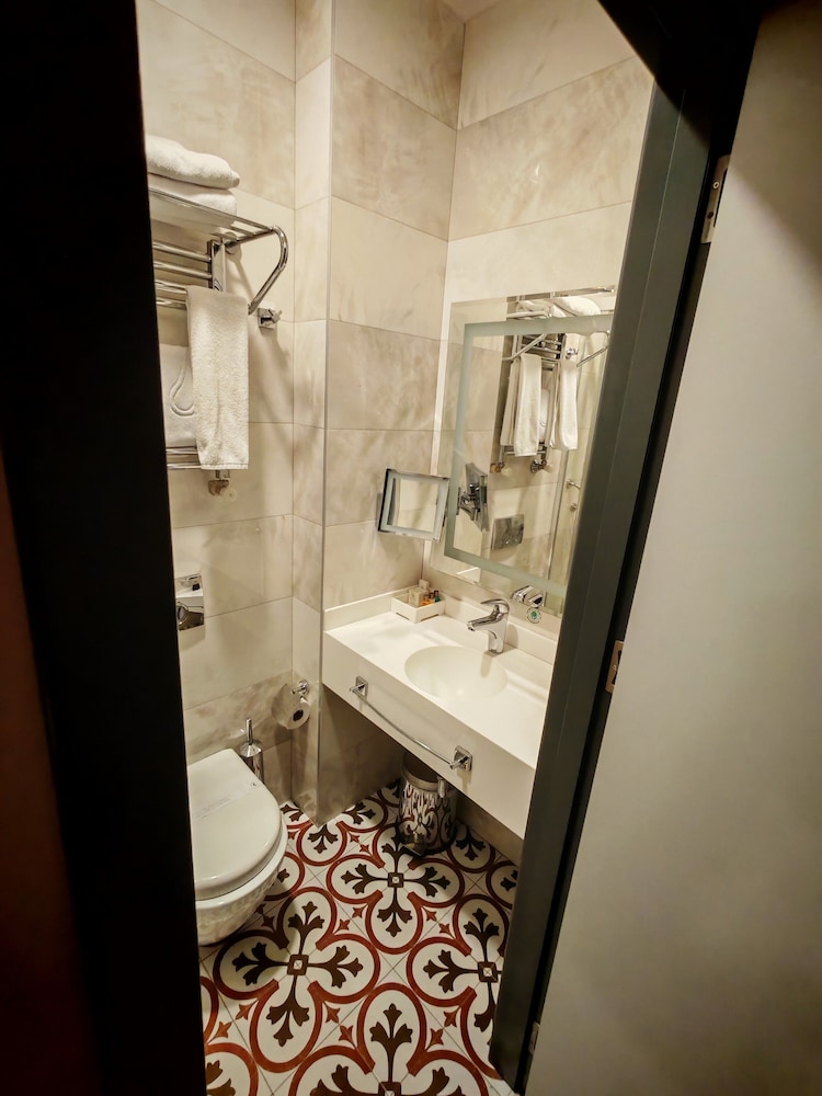 Pera Luna Residence - Special Class 62/66