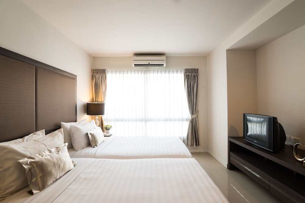 Beyond, Suite, Double Bed