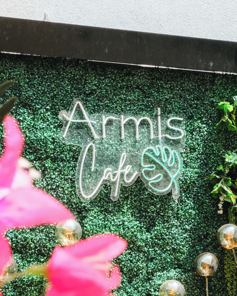 Armis Hotel 3/50