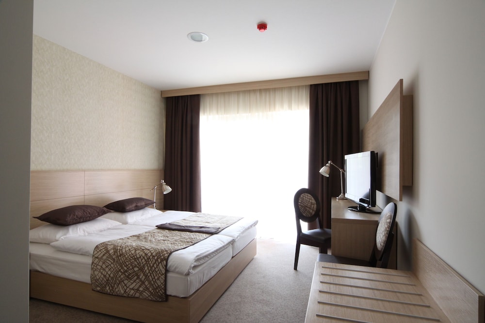 Hotel Mangart 6/38