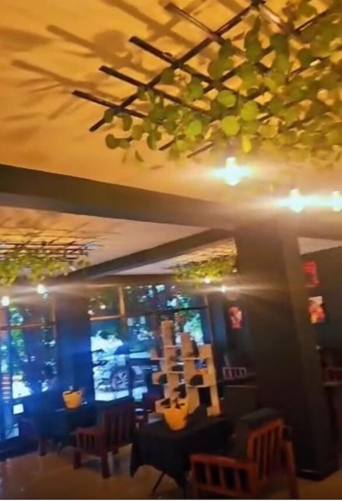 Hanom Hotel 31/33