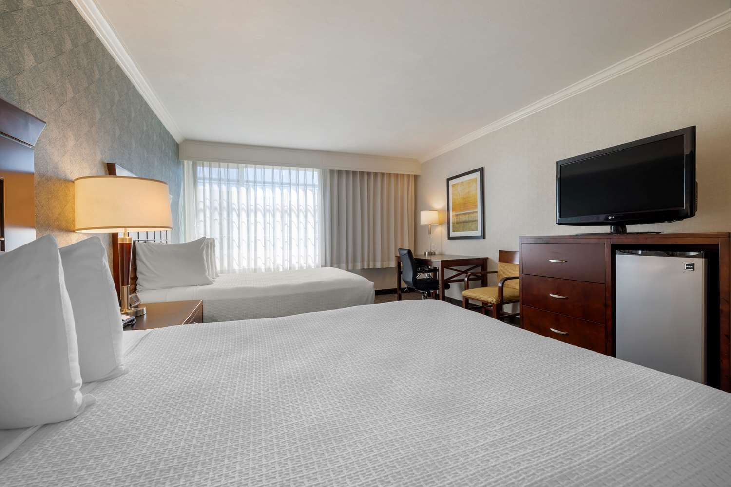 Best Western Plus Carriage Inn 30/78