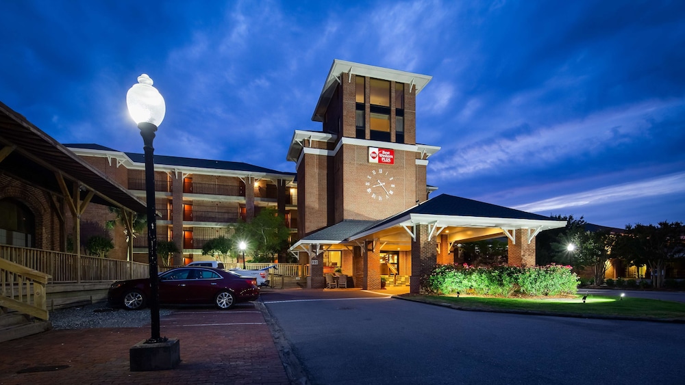 Best Western Plus Coastline Inn 1/26