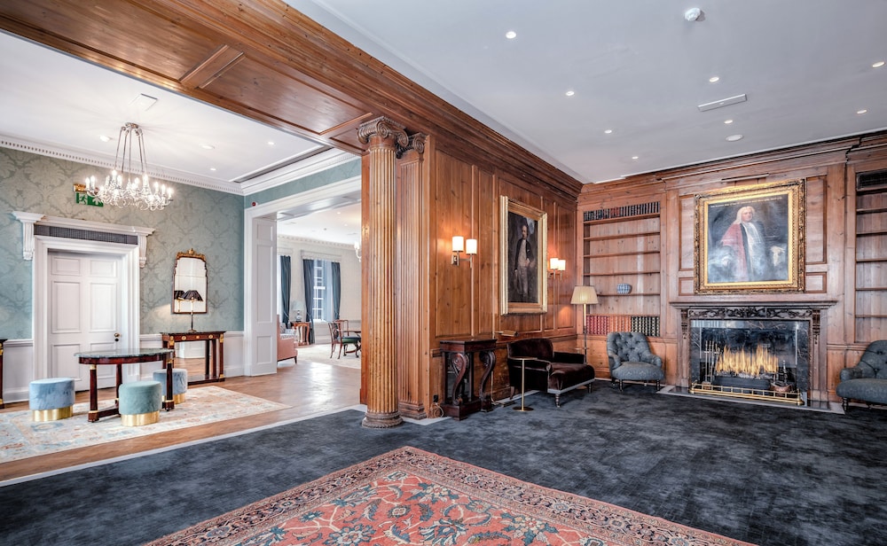 No 30 Knightsbridge 33/53