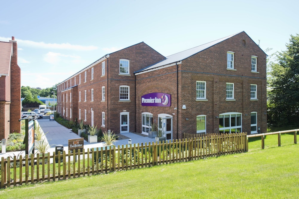Premier Inn Farnham 39/46