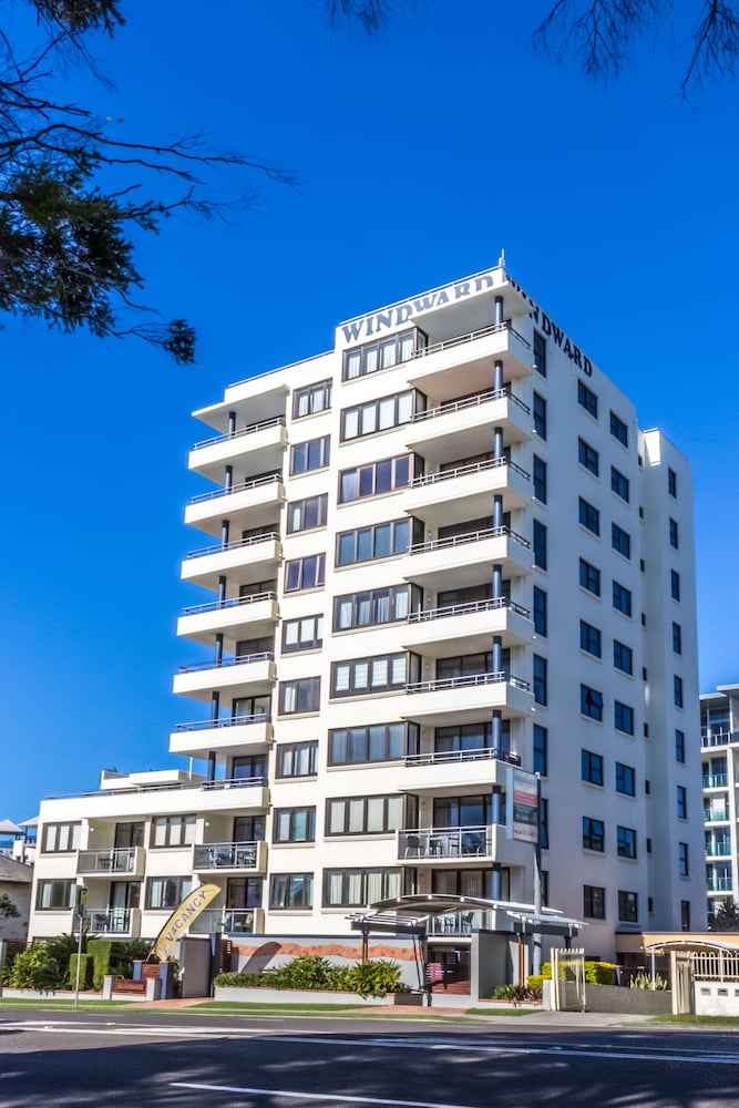 WINDWARD APARTMENTS 3/81