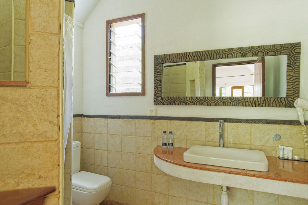 Muthu Keekorok Lodge, Maasai Mara, Narok 68/70