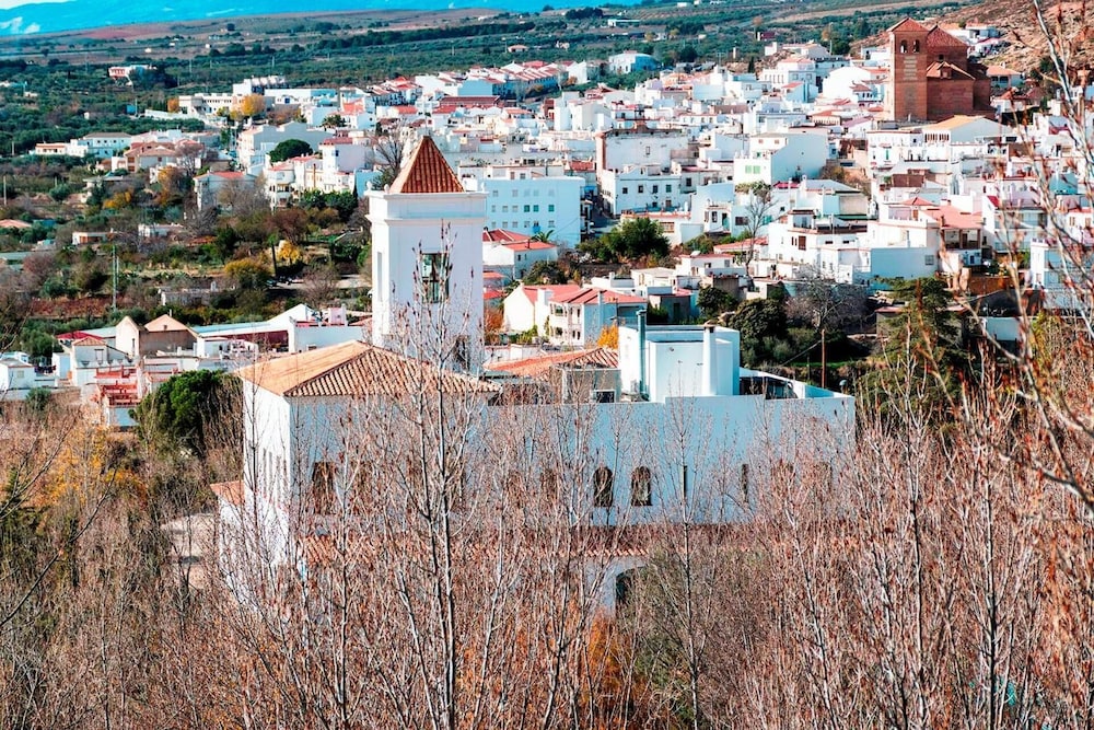 Hotel Villa de Laujar 50/59