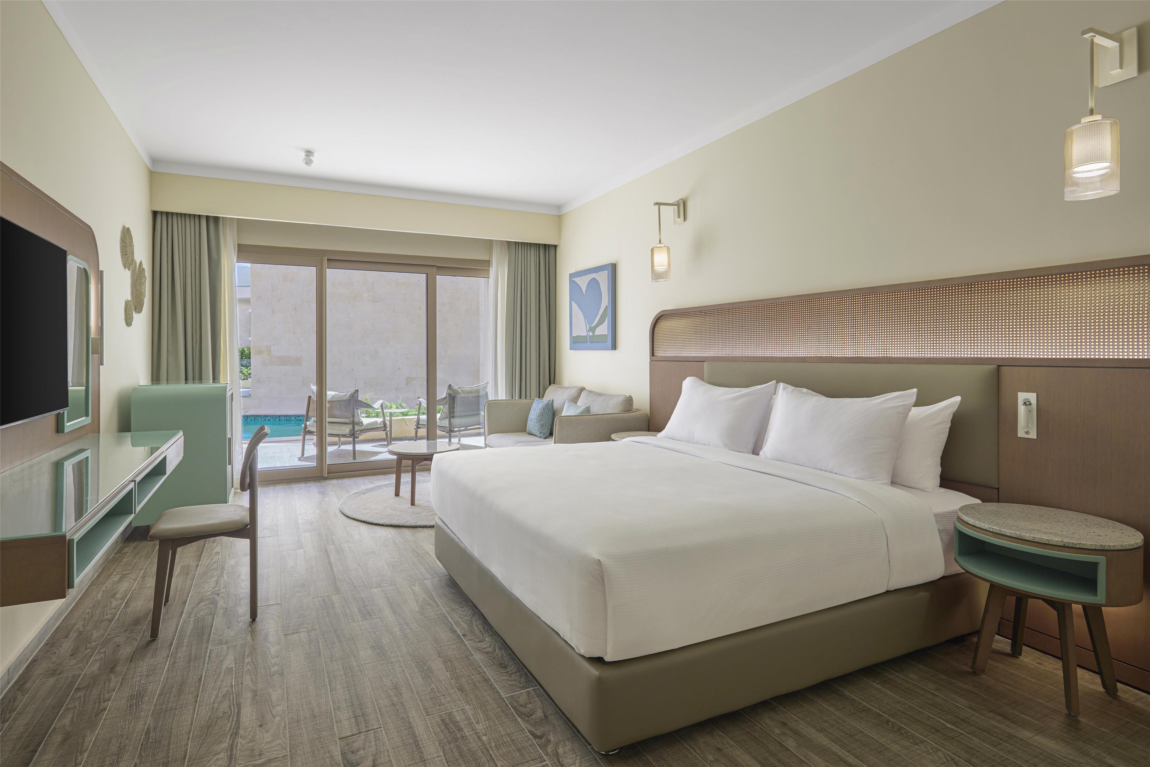 SUPERIOR, KING BED, PLUNGE POOL