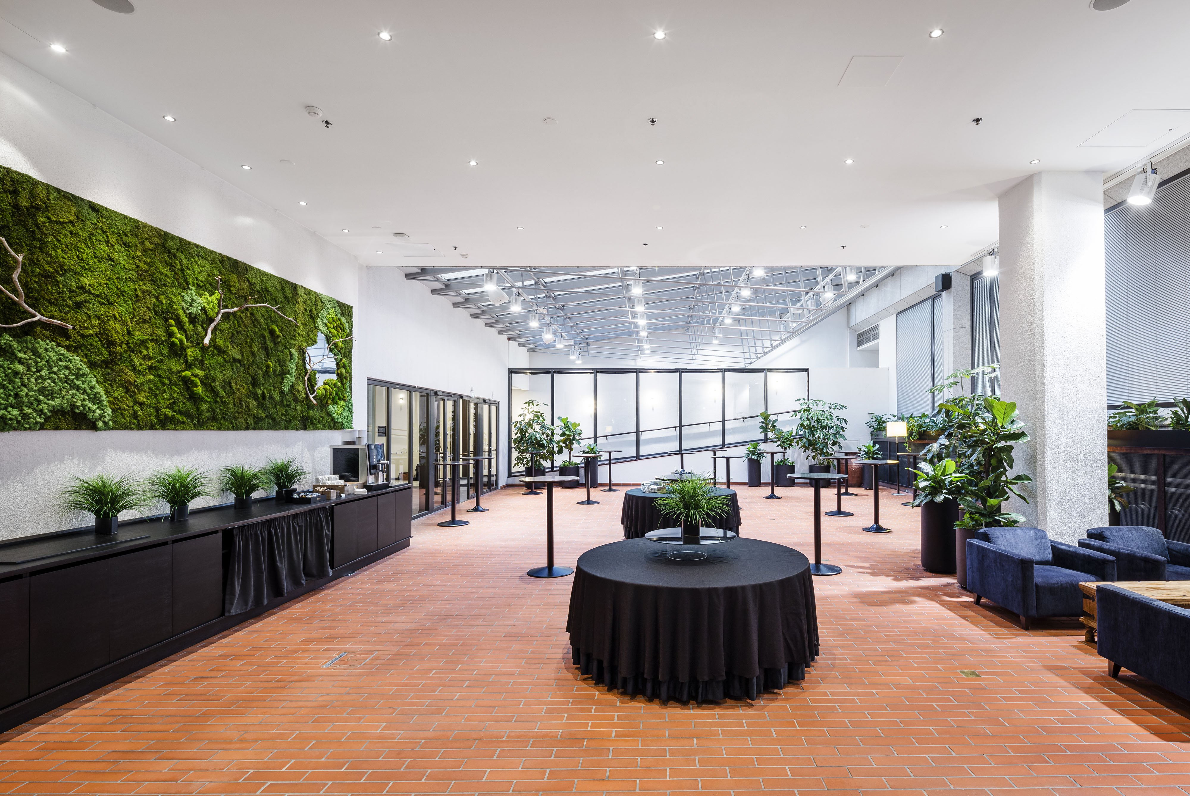 Crowne Plaza Helsinki Hesperia 47/74