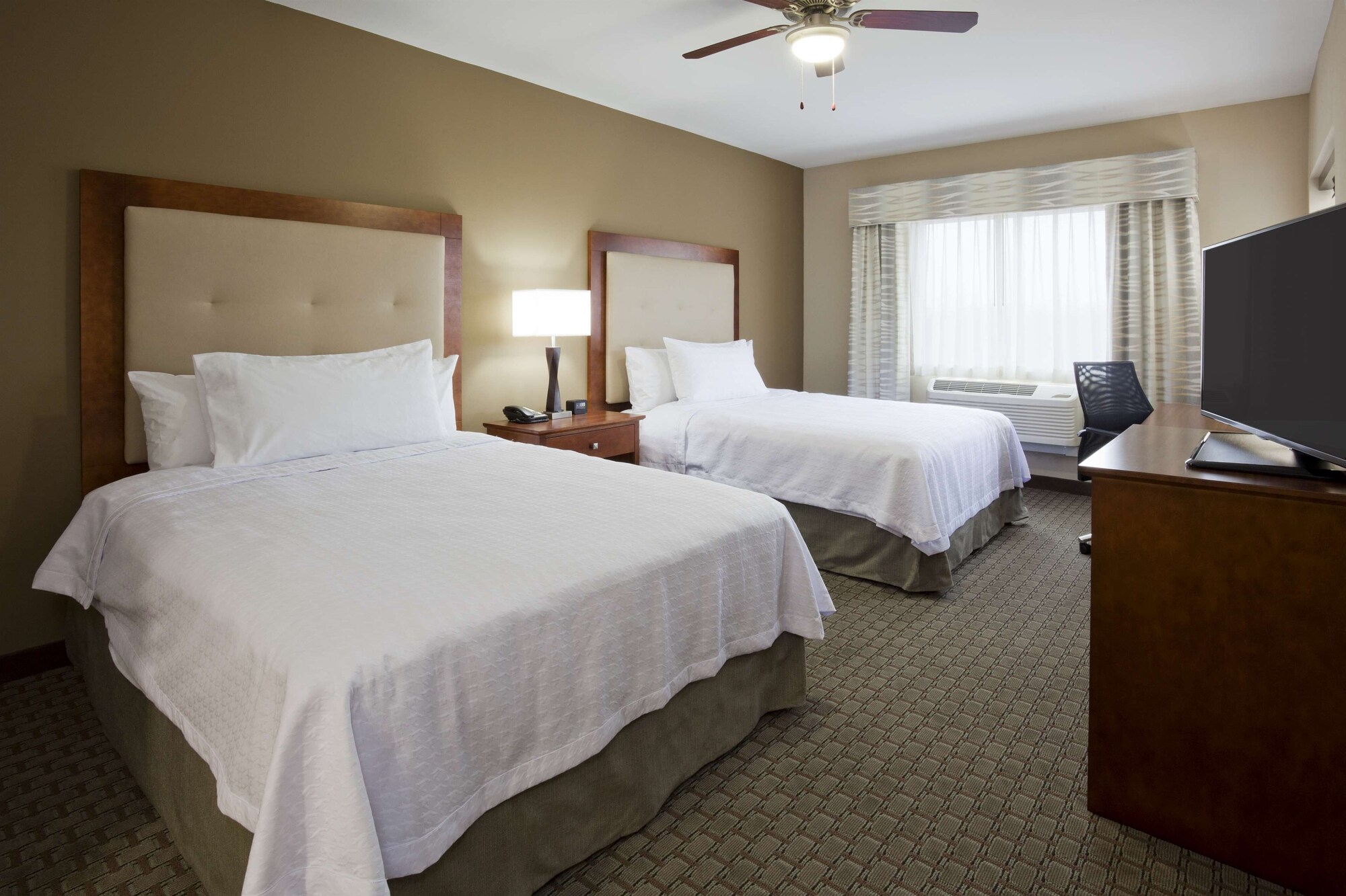 جناح بسريرين كوين مع أريكة، Homewood Suites By Hilton Rochester Mayo Clinic Area Saint Marys 2/4