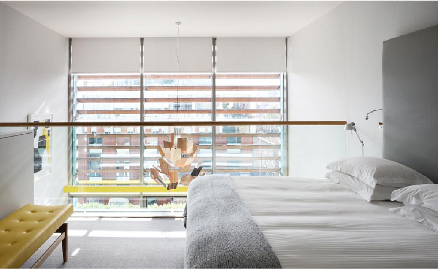 DUPLEX, LUXURY, SUITE