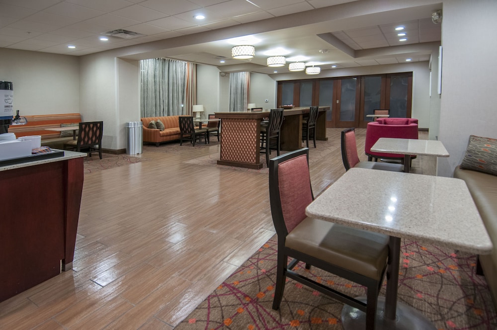 Hampton Inn Opelousas La 39/47