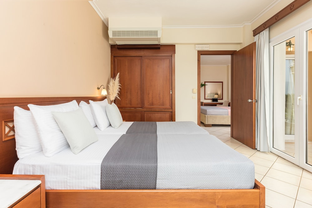 Evdion Hotel 28/71