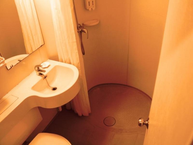 Greentree Inn Jiangsu Nanjing Olympic Sports Center Express Hotel Nanjing (Jiangsu) 35/37