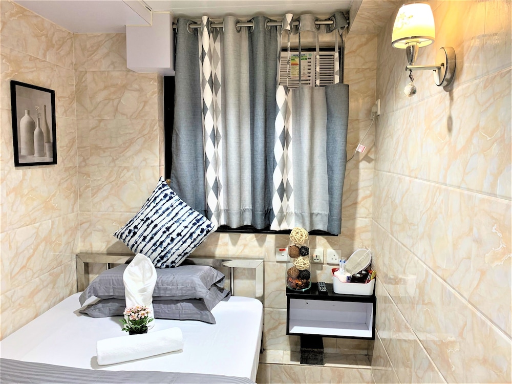 Super Guest House 30/31