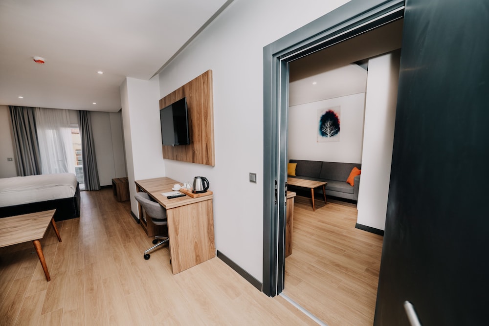 Business Life Hotel Bakirkoy 25/40