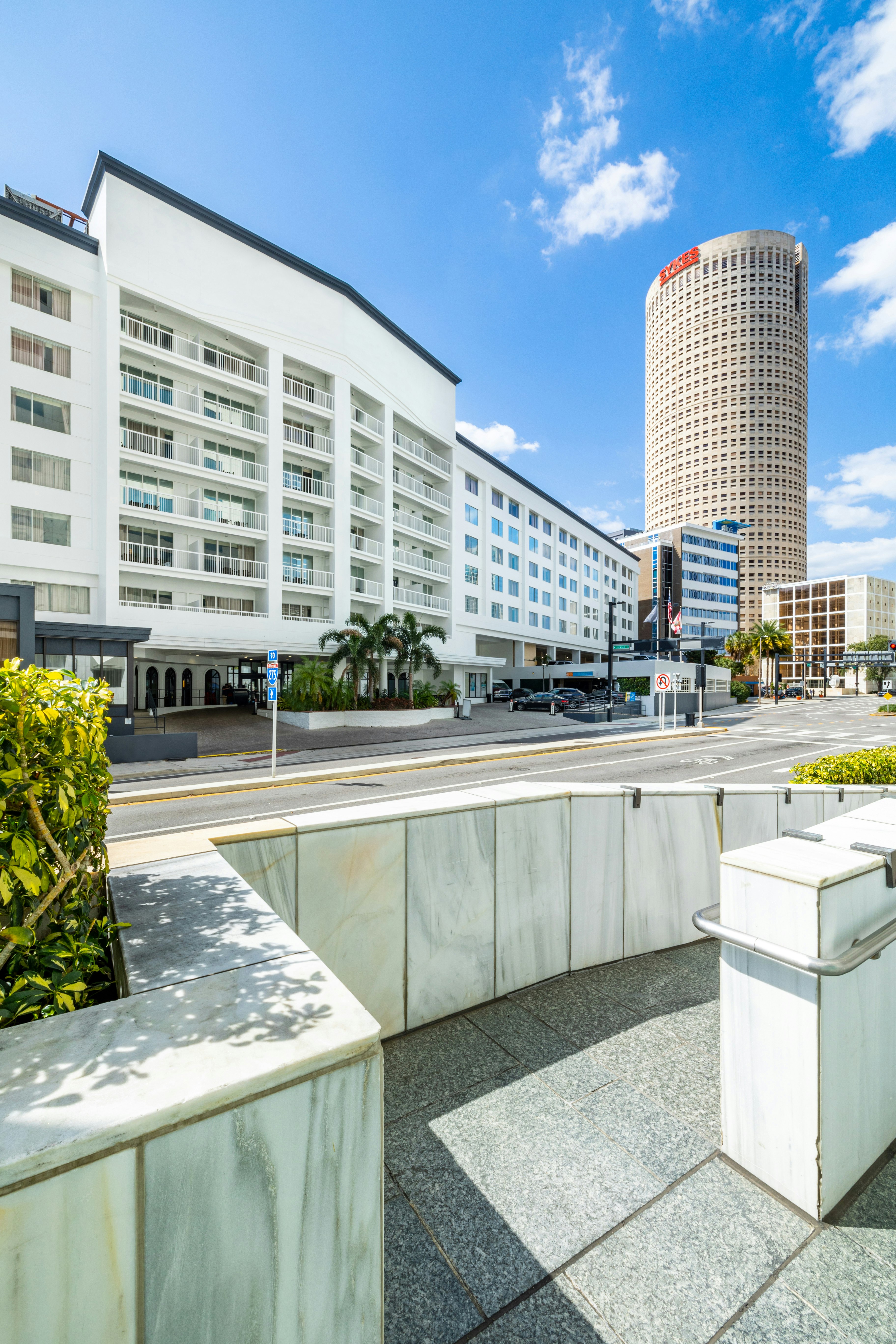 Hotel Tampa Riverwalk 51/55