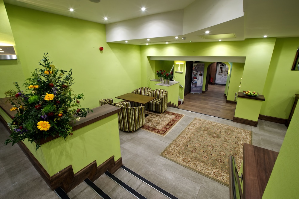 Frensham Pond Country House Hotel Spa 42/54