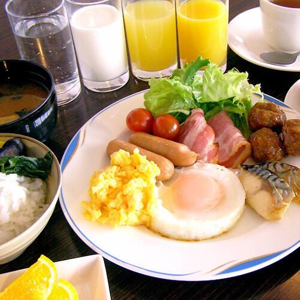 Mito Riverside Hotel 8/33