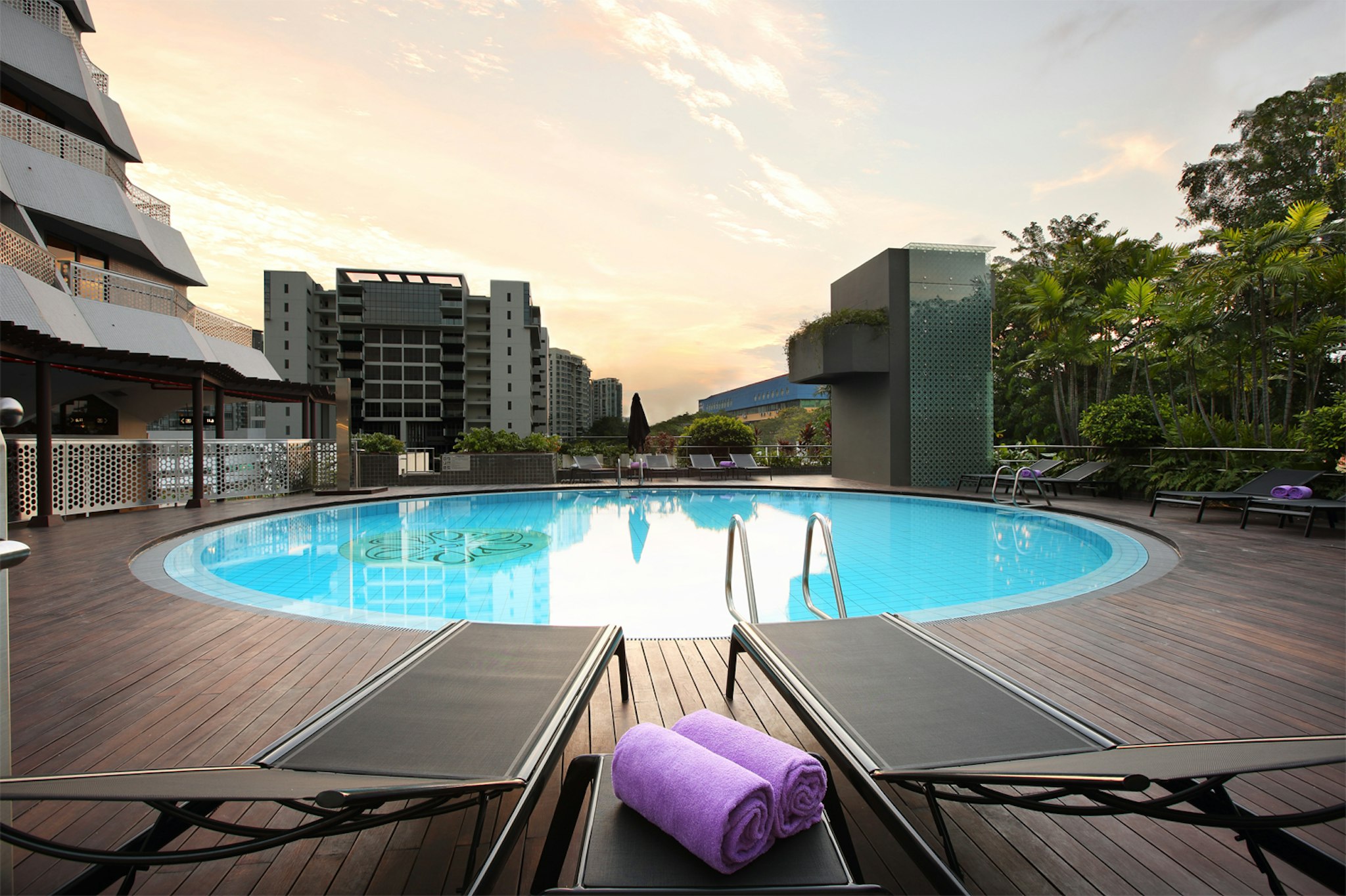 Village Hotel Katong 42/46
