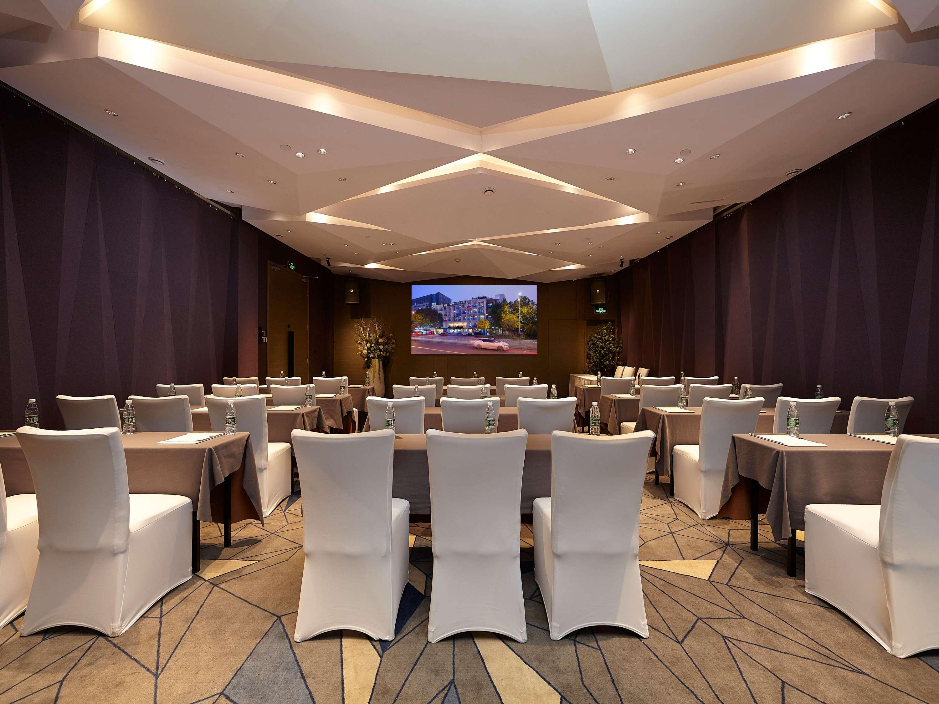 Mercure Tai'an Centre 43/49