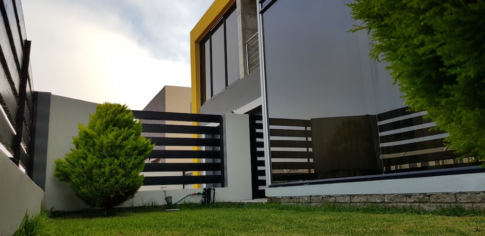 Seboa's Guesthouse 32/36