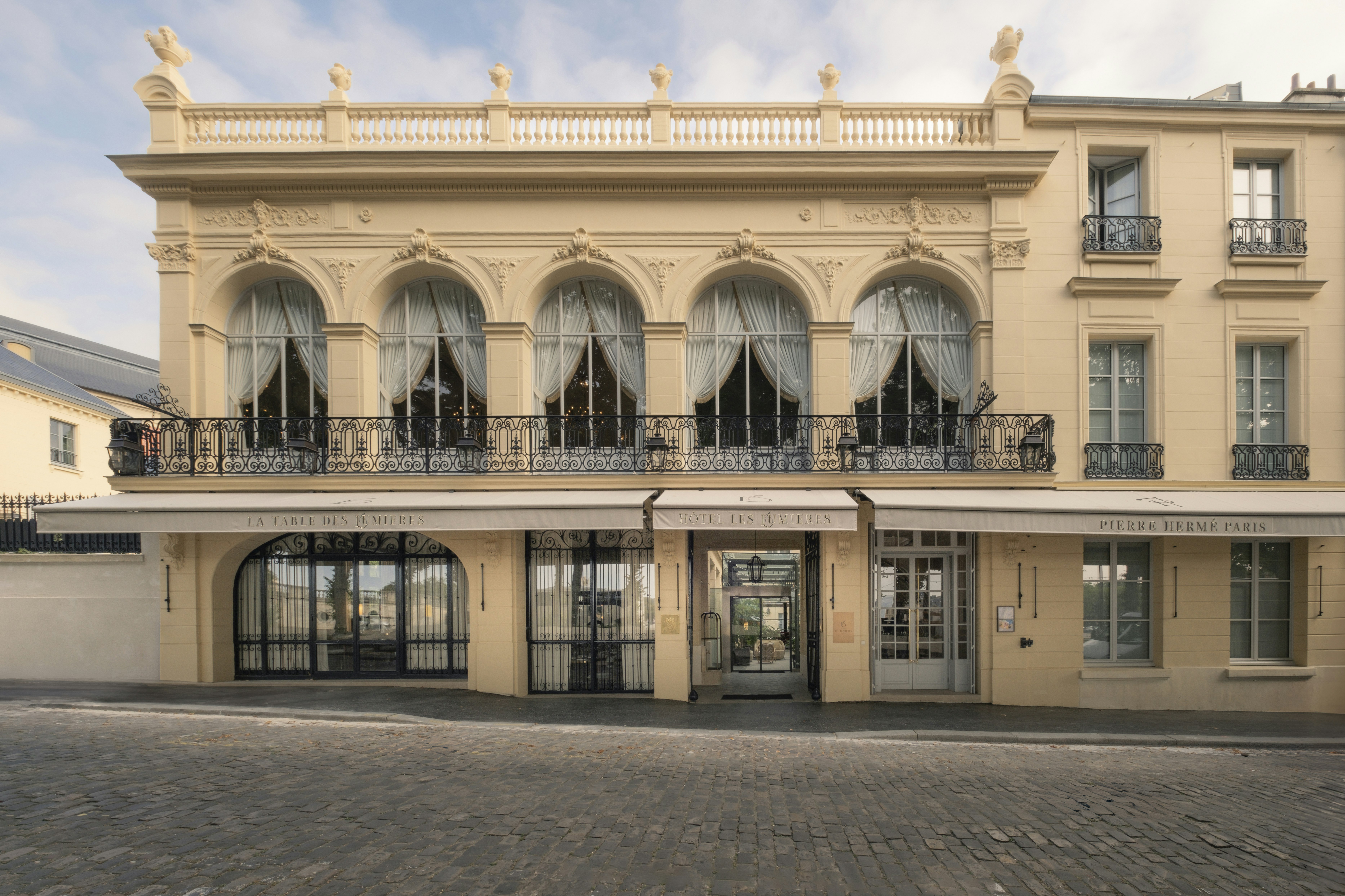 Hotel Les Lumieres 6/50