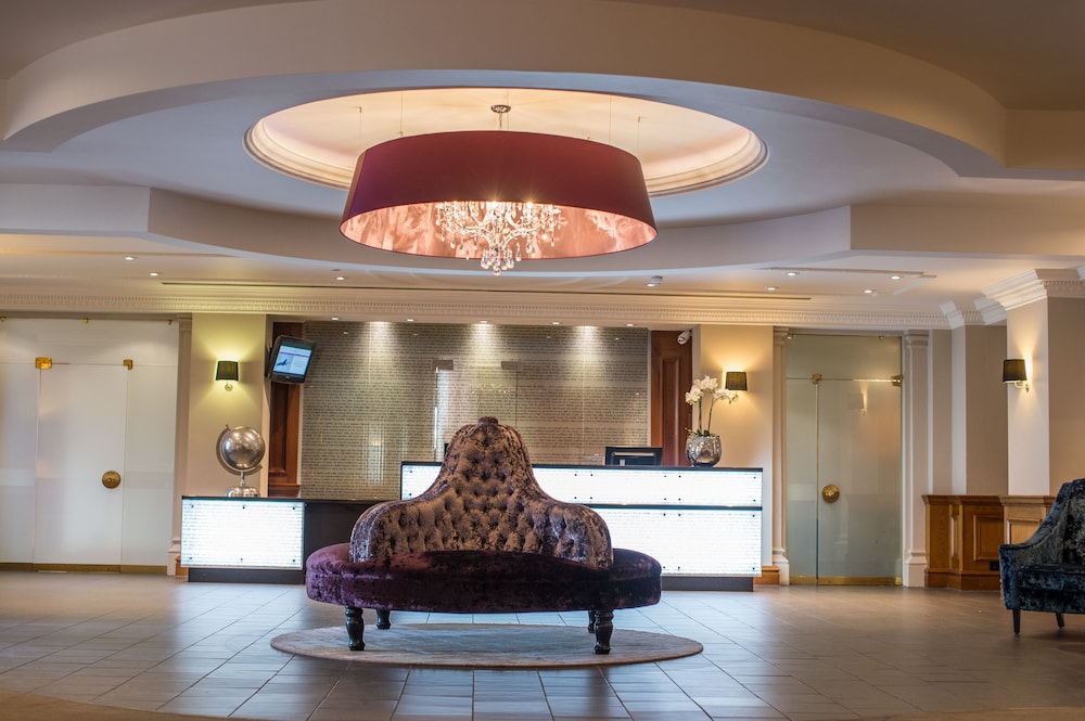Mercure Southgate Hotel 6/49