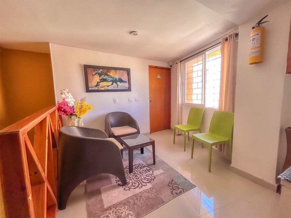 Sweet Caribbean Hotel 17/18