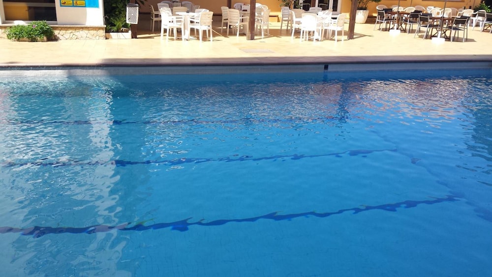 Sorrabona Hotel 72/77